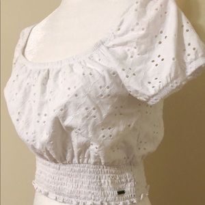 HCO Ultra Lace Crop Top